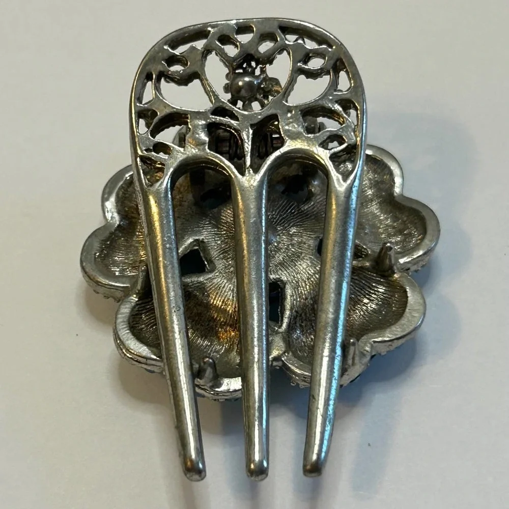 Blue Rhinestone Flower Claw‎ Clip